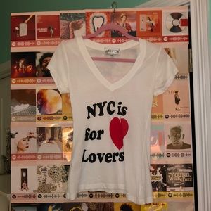 WILDFOX “NYC IS FOR LOVERS” TSHIRT